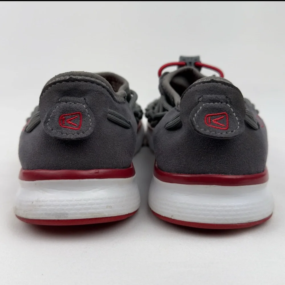 KEEN Uneek O2 Gray Red Woven Sneaker Sandals Youth Sz 5 EU 37 Gorpcore